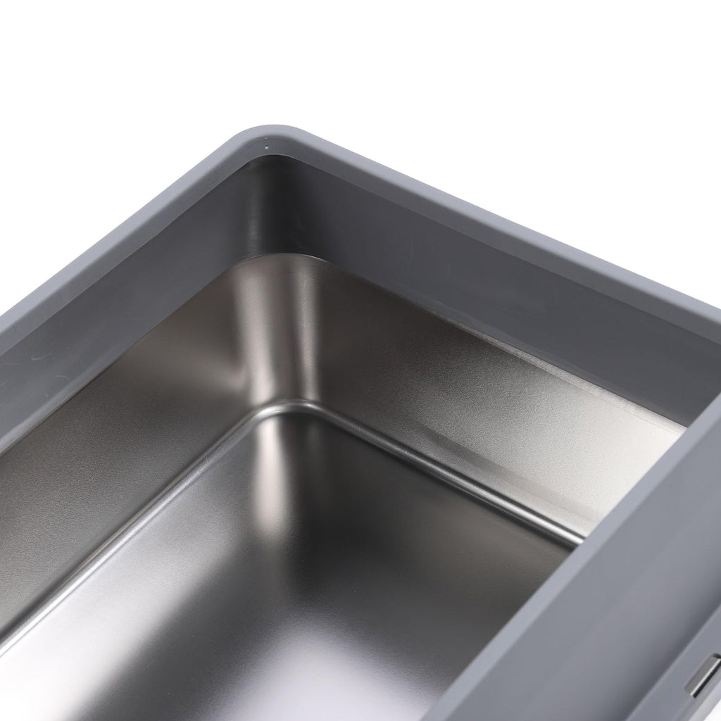 Stainless Steel Enclosed Litter Box with Lid W6761