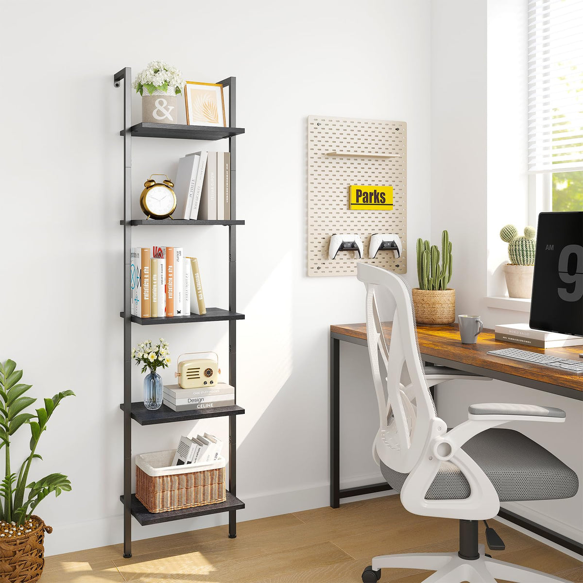 5-Tier Wood Wall Mounted Ladder Bookshelf F133
