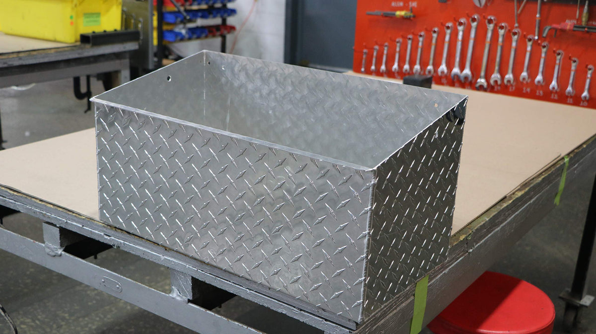 Heavy Duty Dual Gas Can Holder with Base for 5 Gallon Jugs A30953